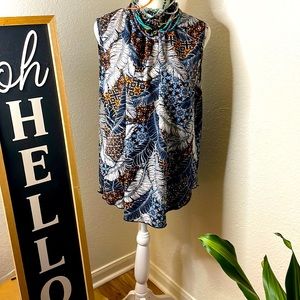 NY Invasion Floral Sleeveless Blouse Size L